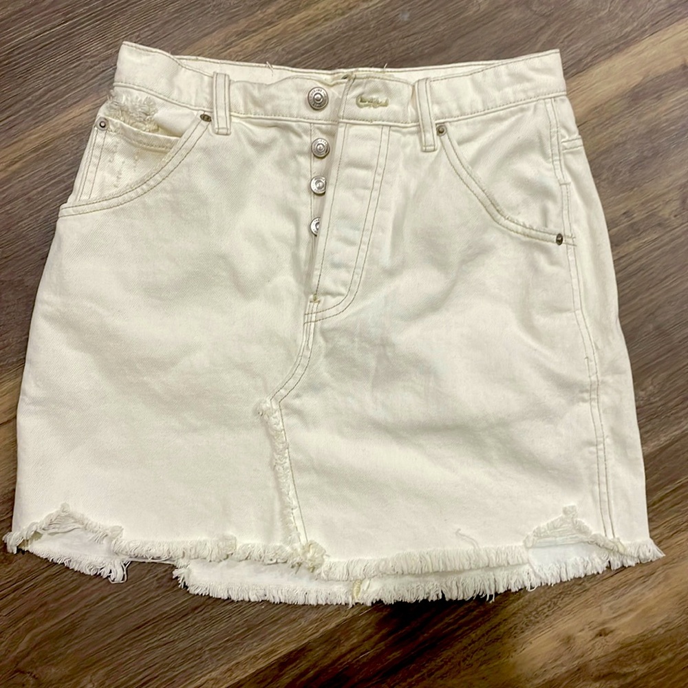 We The Free High Waisted Button Fly Distressed Mini Jean Skirt White Size 26